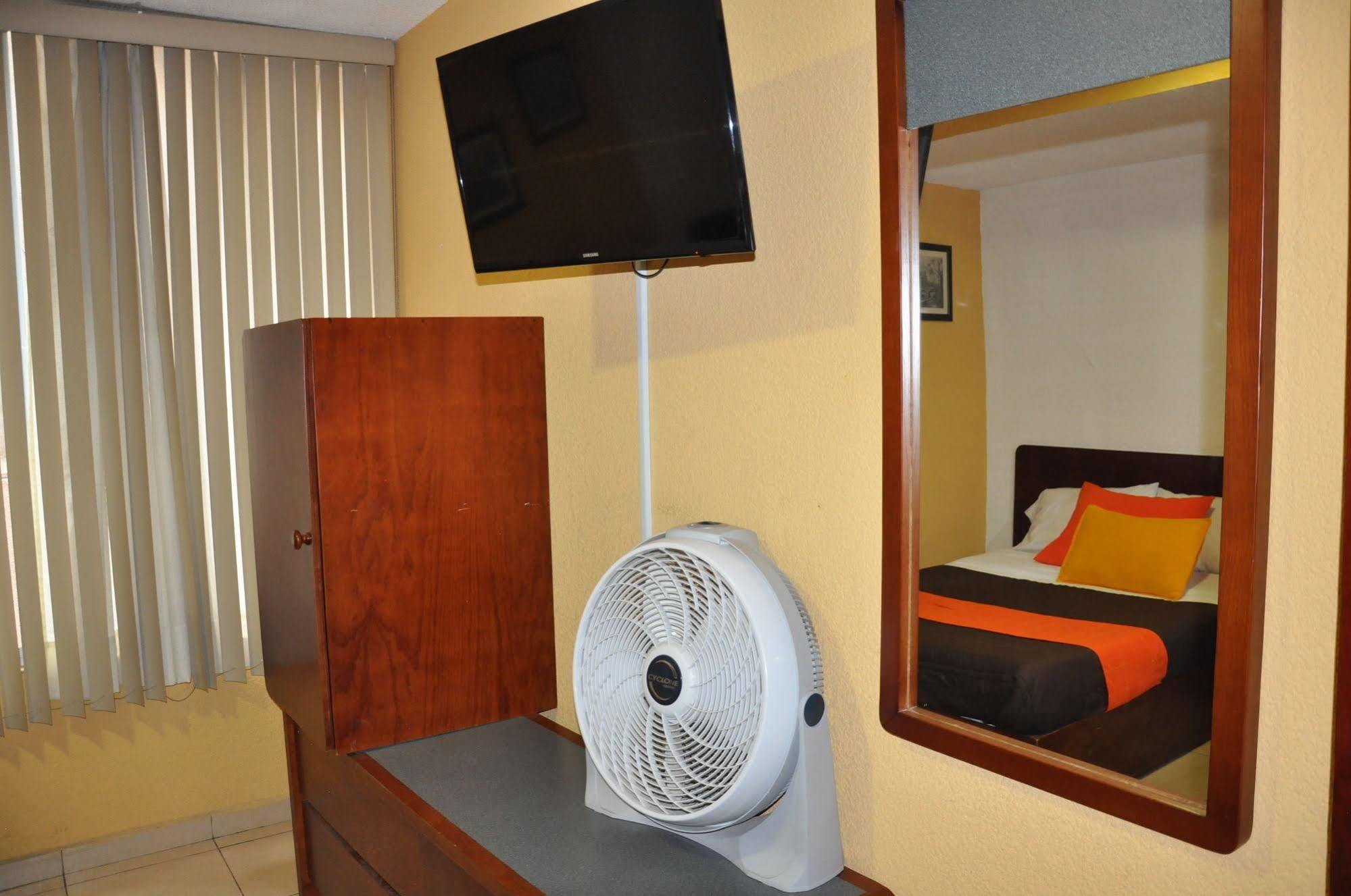 Hotel Santa Lucia Del Bosque 산루이스포토시주 외부 사진